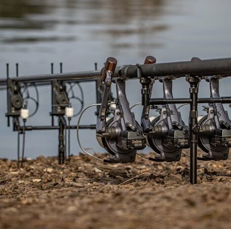 Solar Black Lite Full 3 Rod Adjustable Set Up with Snag Ears | Carp ...